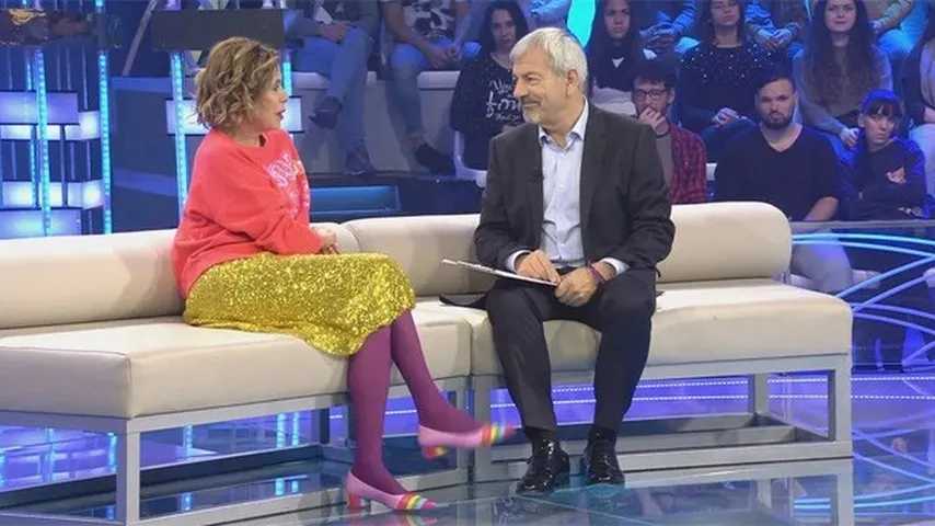 Agatha Ruiz de la Prada, invitada de Volverte a ver. (Foto: Mediaset)