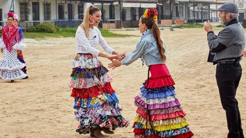 Moda flamencia en El Rocío. Una difícil prueba de equipo. (Foto: Bayona/RTVE)