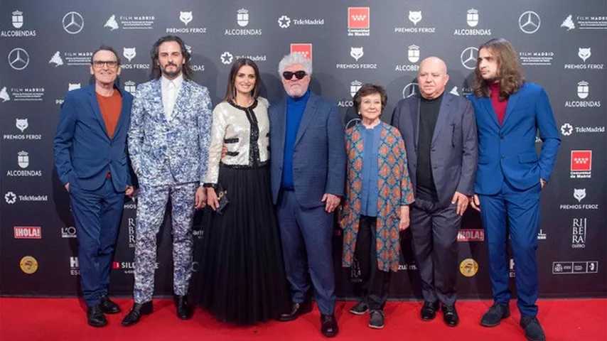 Penélope Cruz y Pedro Almodóvar, los más solicitados en la alfombra roja. (Foto: Premios Feroz 2020)