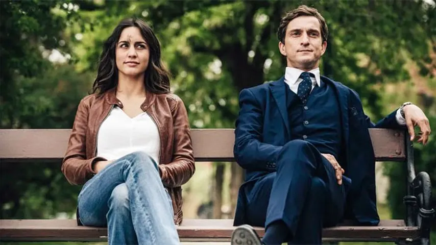 Megan Montaner y Alessandro Tiberi protagonizan esta serie. (Foto: Mediaset)